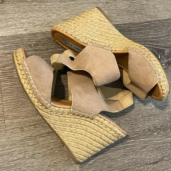 Leather Steve Madden Wedges​ - Picture 3 of 4